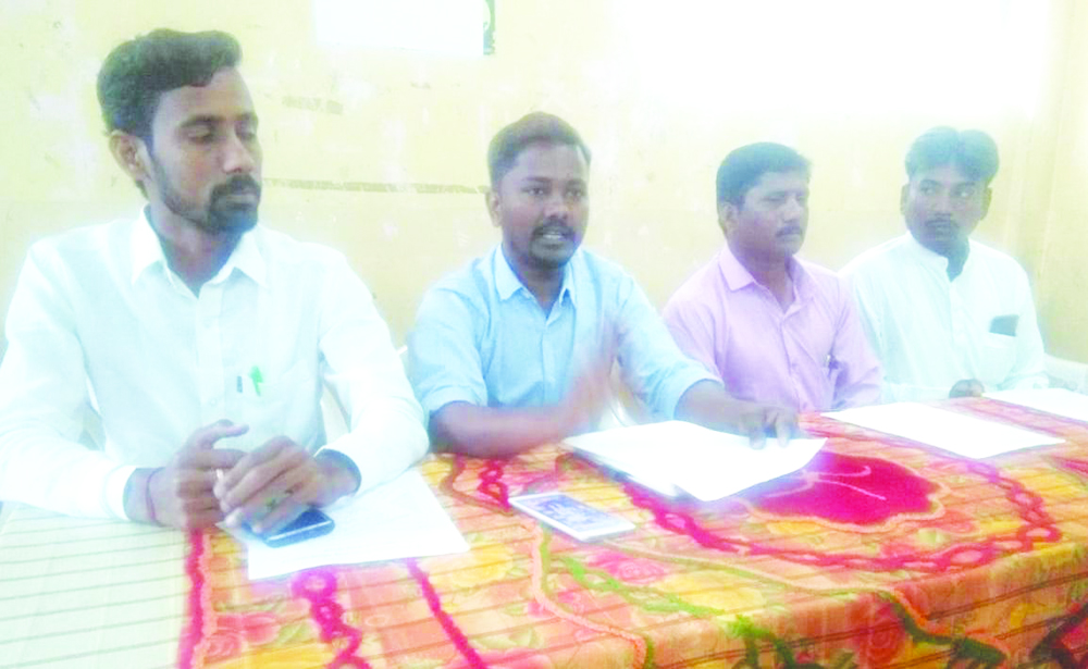 ಔರಾದ್ಕರ್ ಸಂಪೂರ್ಣ ವರದಿ ಜಾರಿಗೆ ಒತ್ತಾಯ